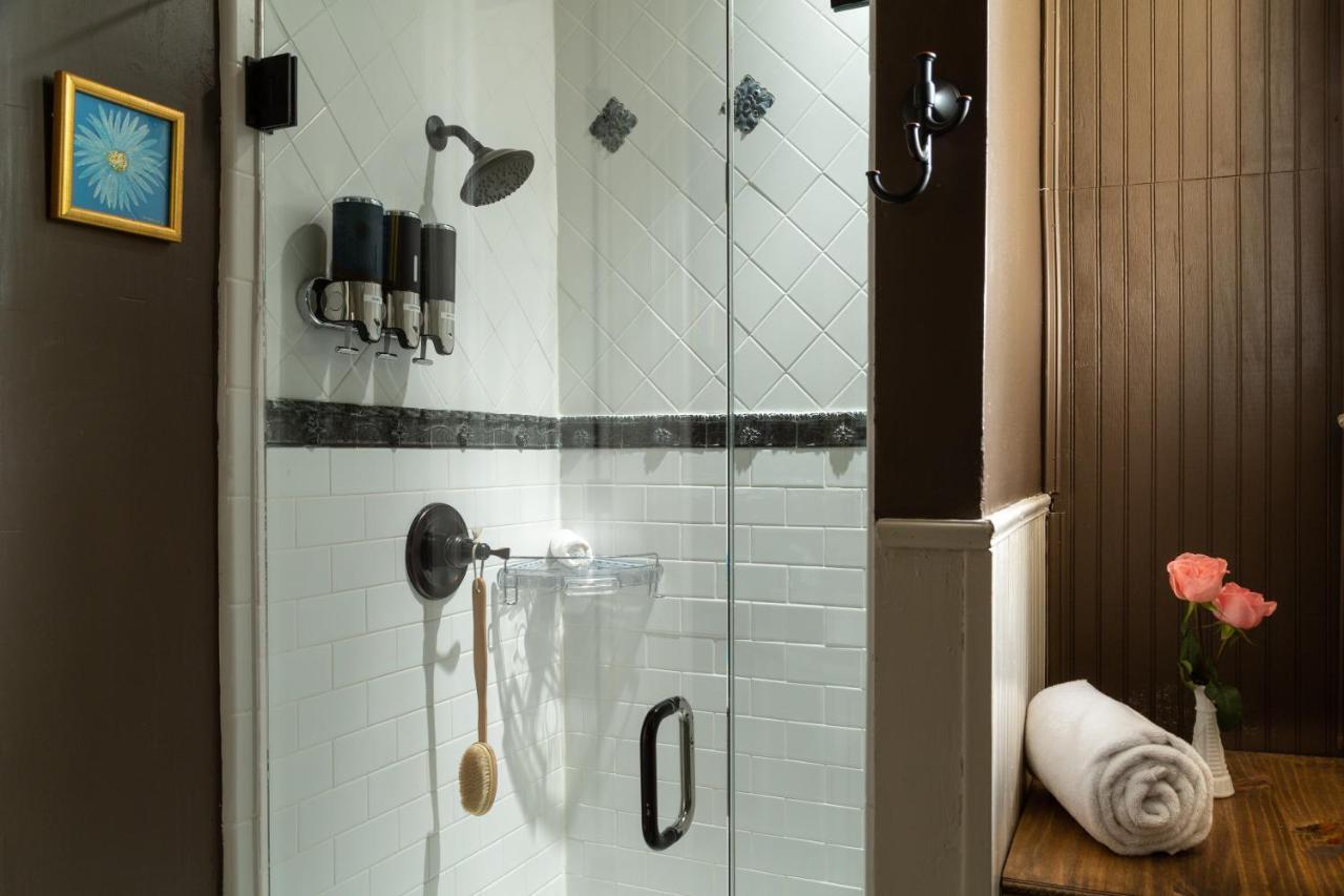 Inn At Woodhaven-In The Heart Of The Bourbon Trail-Over 12 Distilleries Nearby Λούισβιλ Εξωτερικό φωτογραφία